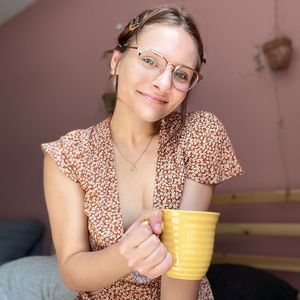 Meet your Posher, Alexus